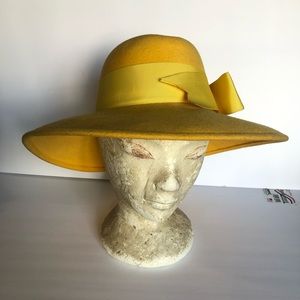 Vintage ADOLFO II yellow felt hat w/grosgrain bow